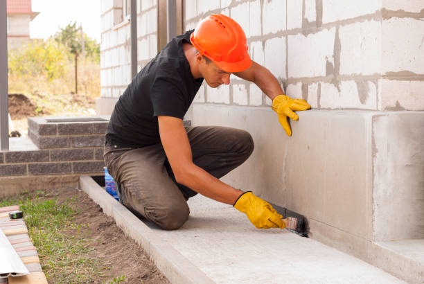 Waterproofing professionals working in Algonquin, IL
